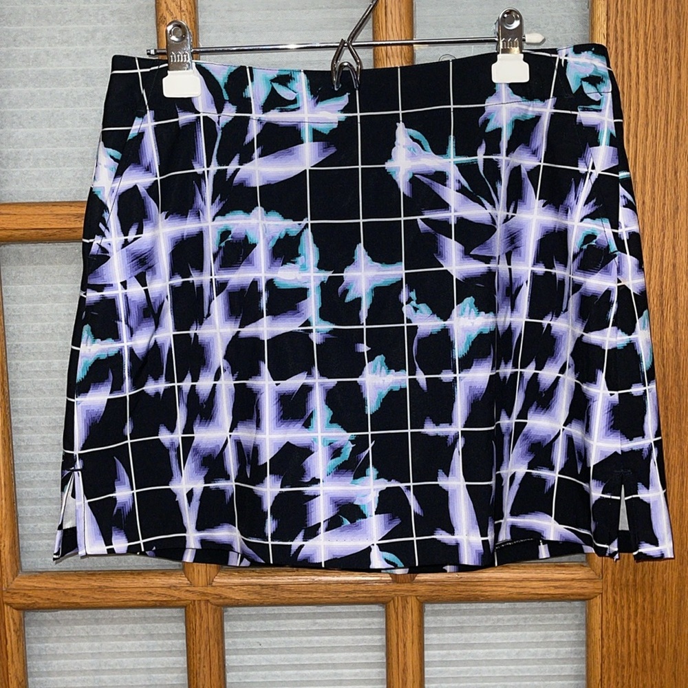 EUC Lady Hagen 10 Skort